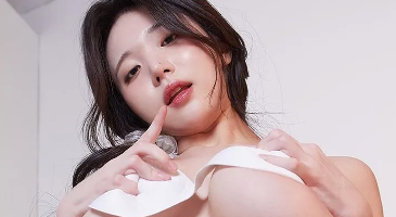 Strikingdash Contact