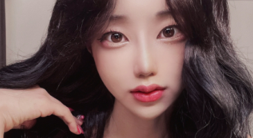 Strikingdash Contact